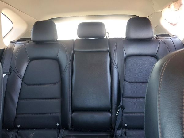 2023 MAZDA CX-5 Premium Package