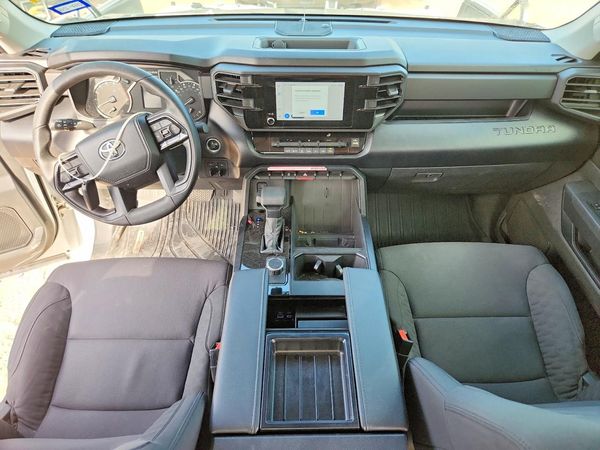 2024 TOYOTA TUNDRA