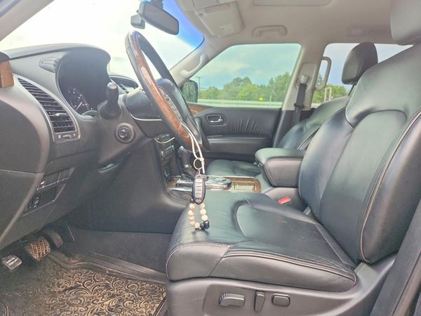 2017 INFINITI QX80