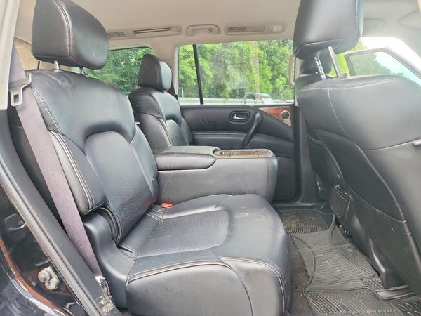 2017 INFINITI QX80