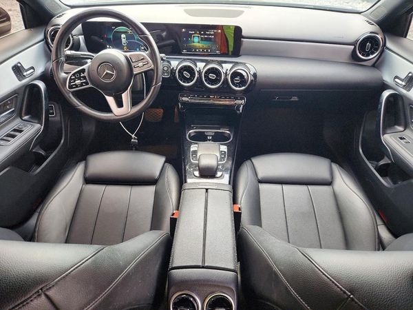 2020 MERCEDES-BENZ A