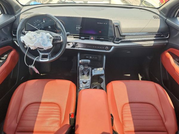 2025 KIA SPORTAGE
