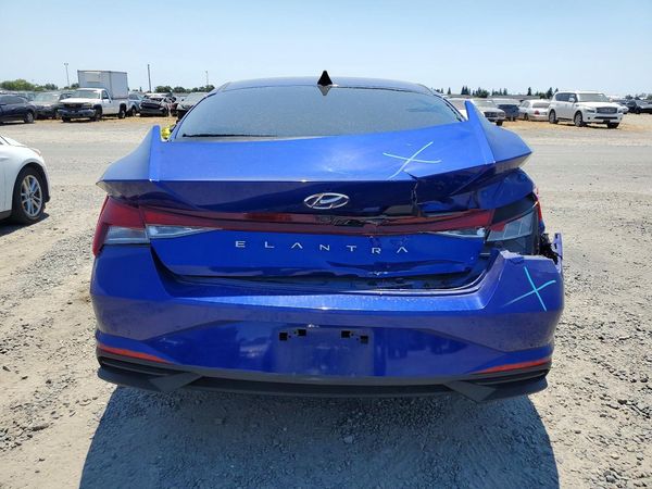 2022 HYUNDAI ELANTRA SEL