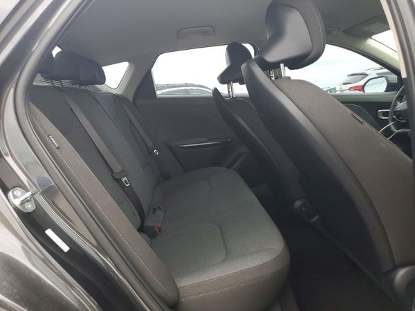 2025 KIA K4 LX, LXS