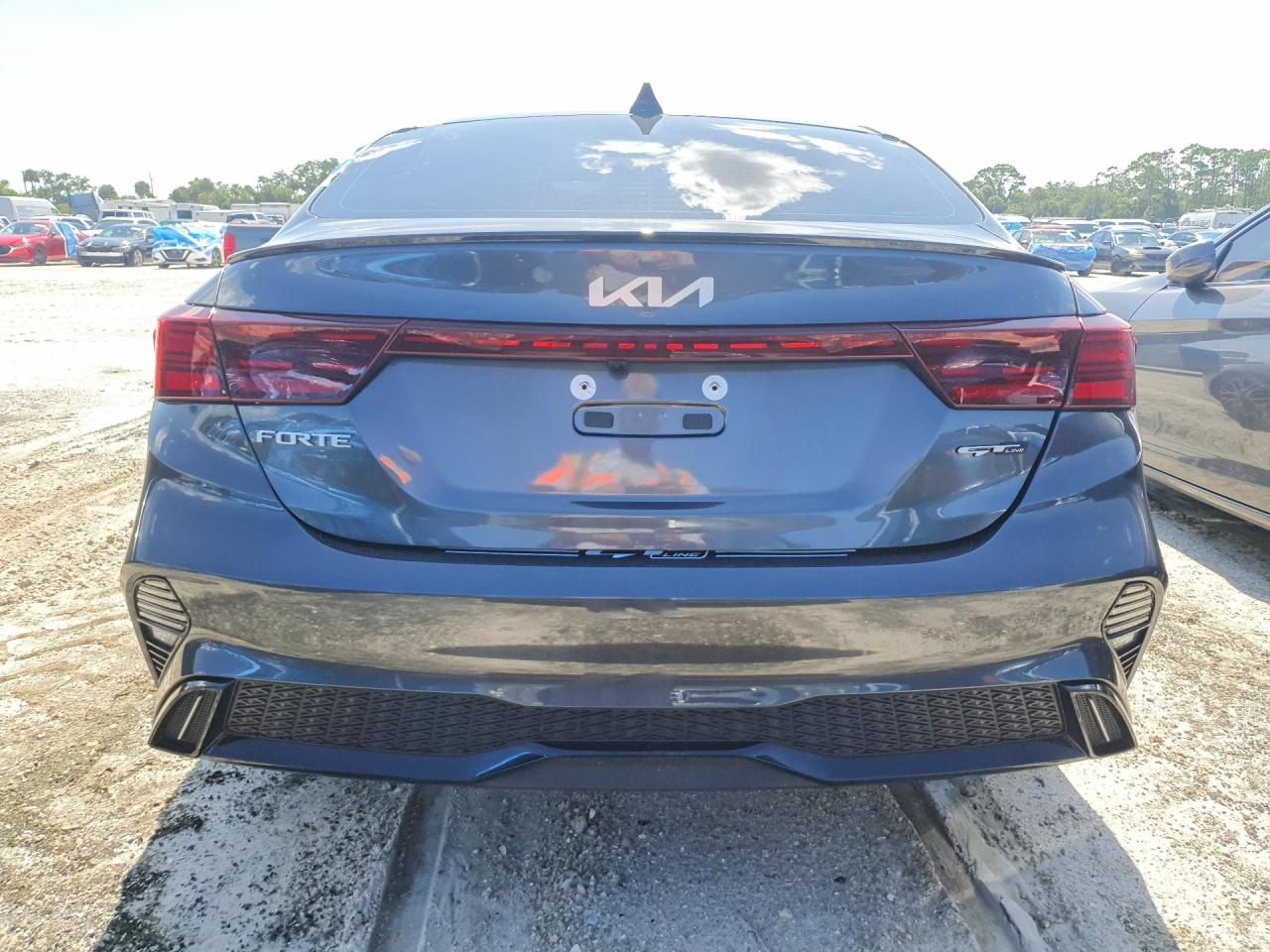 2024 KIA FORTE GT Line