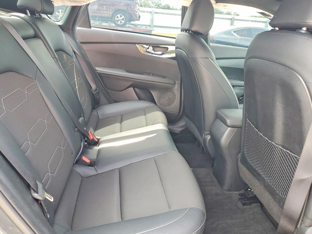 2024 KIA FORTE GT Line