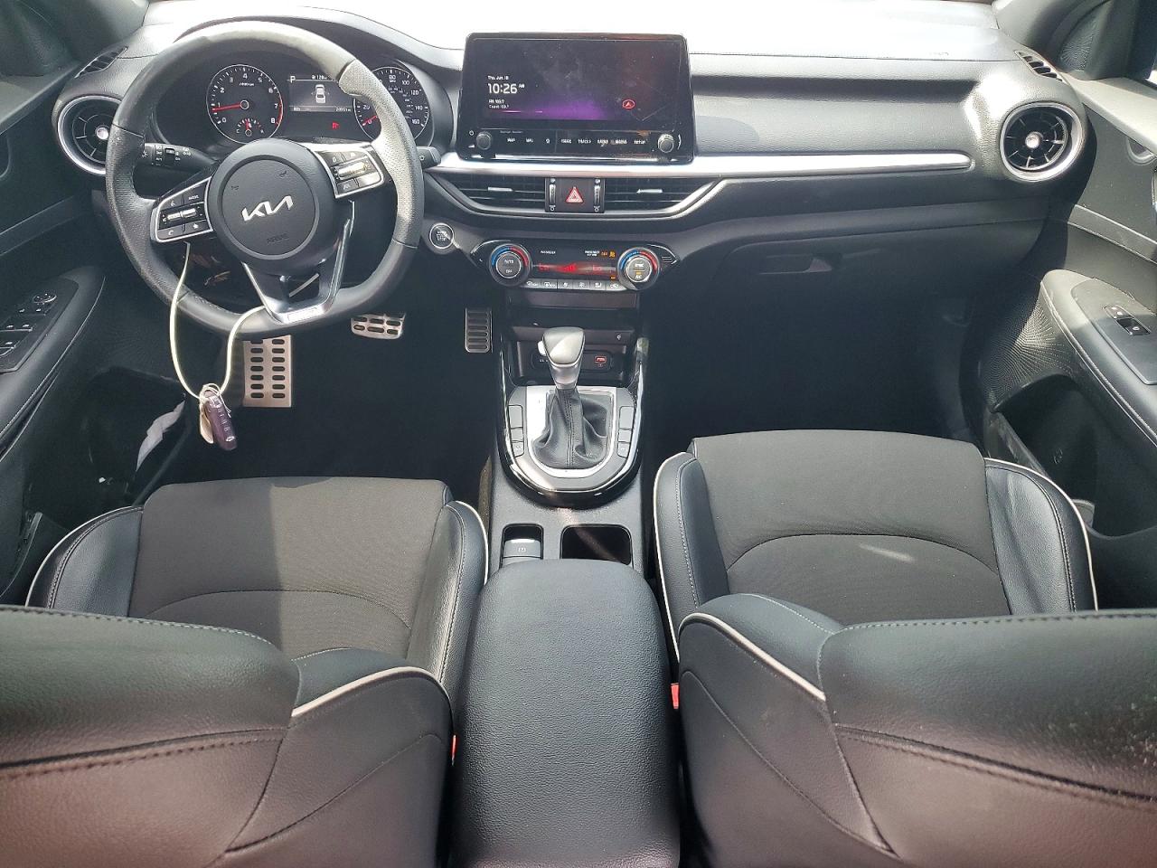 2024 KIA FORTE GT Line