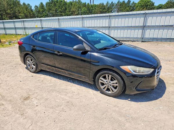 2017 HYUNDAI ELANTRA