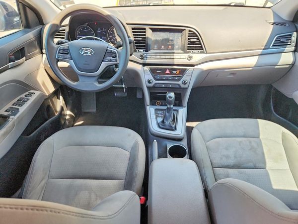 2017 HYUNDAI ELANTRA