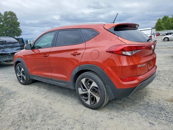 2016 HYUNDAI TUCSON