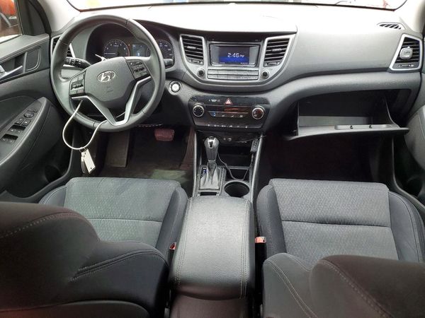 2016 HYUNDAI TUCSON