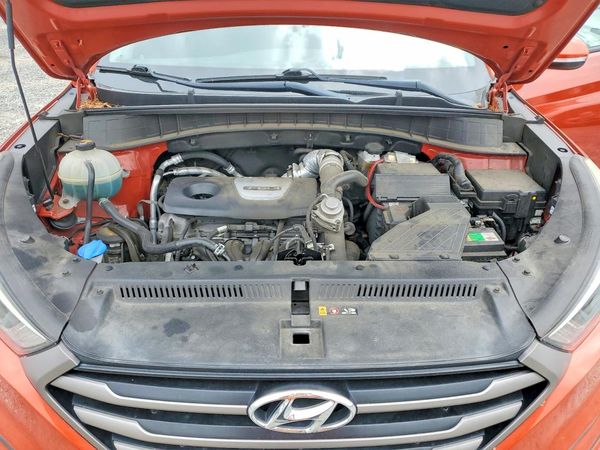 2016 HYUNDAI TUCSON