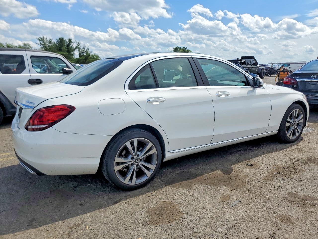 2021 MERCEDES-BENZ C C300-4M