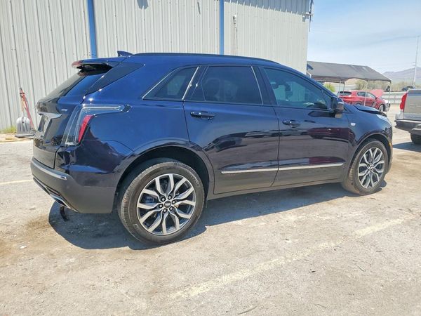 2021 CADILLAC XT5 Sport