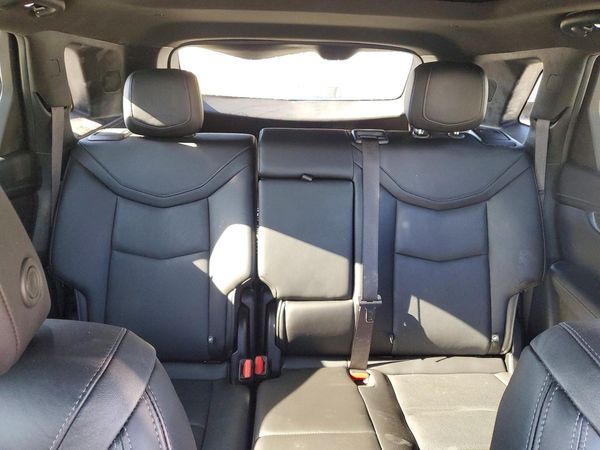 2021 CADILLAC XT5 Sport