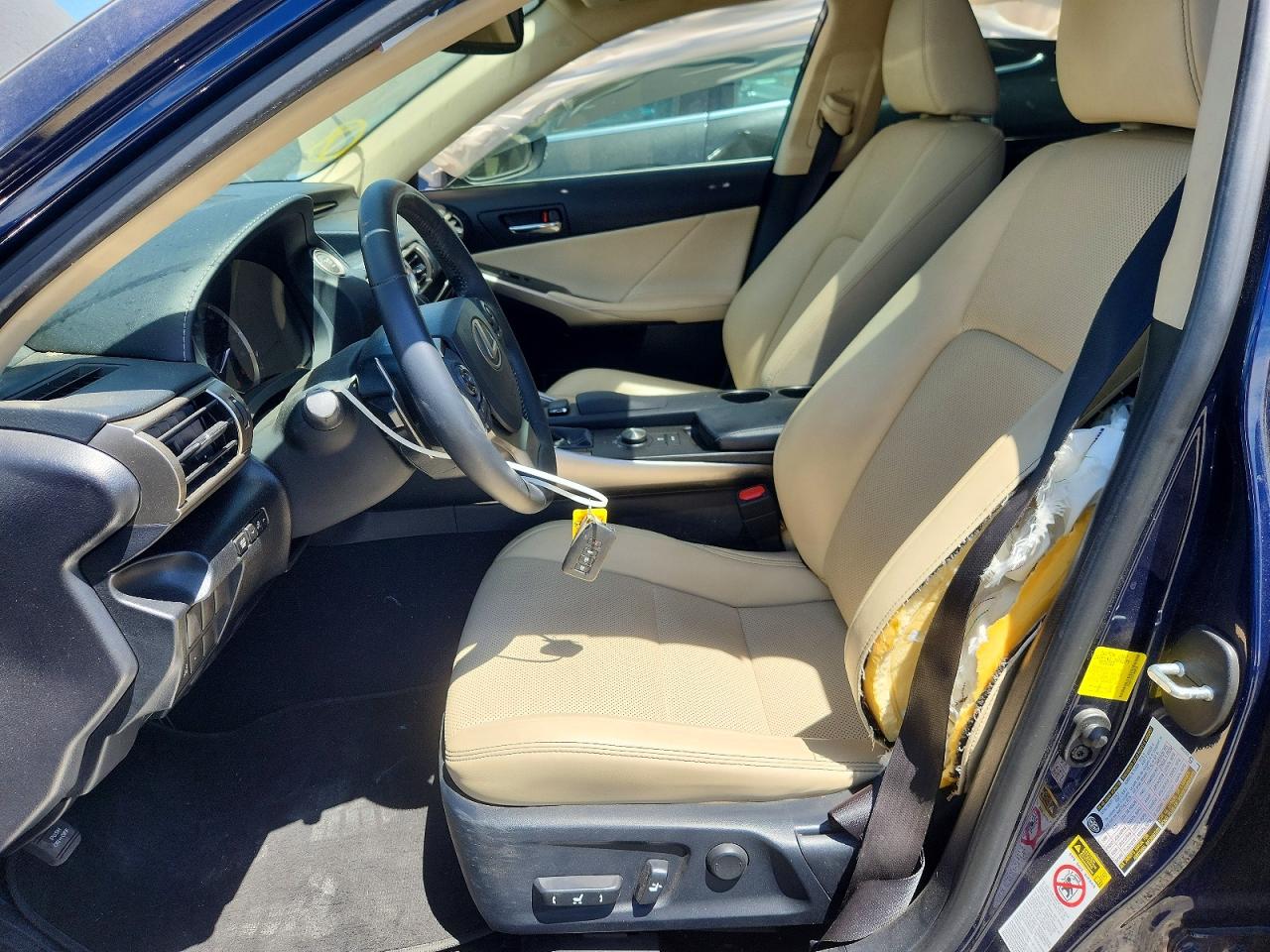 2015 LEXUS IS 250