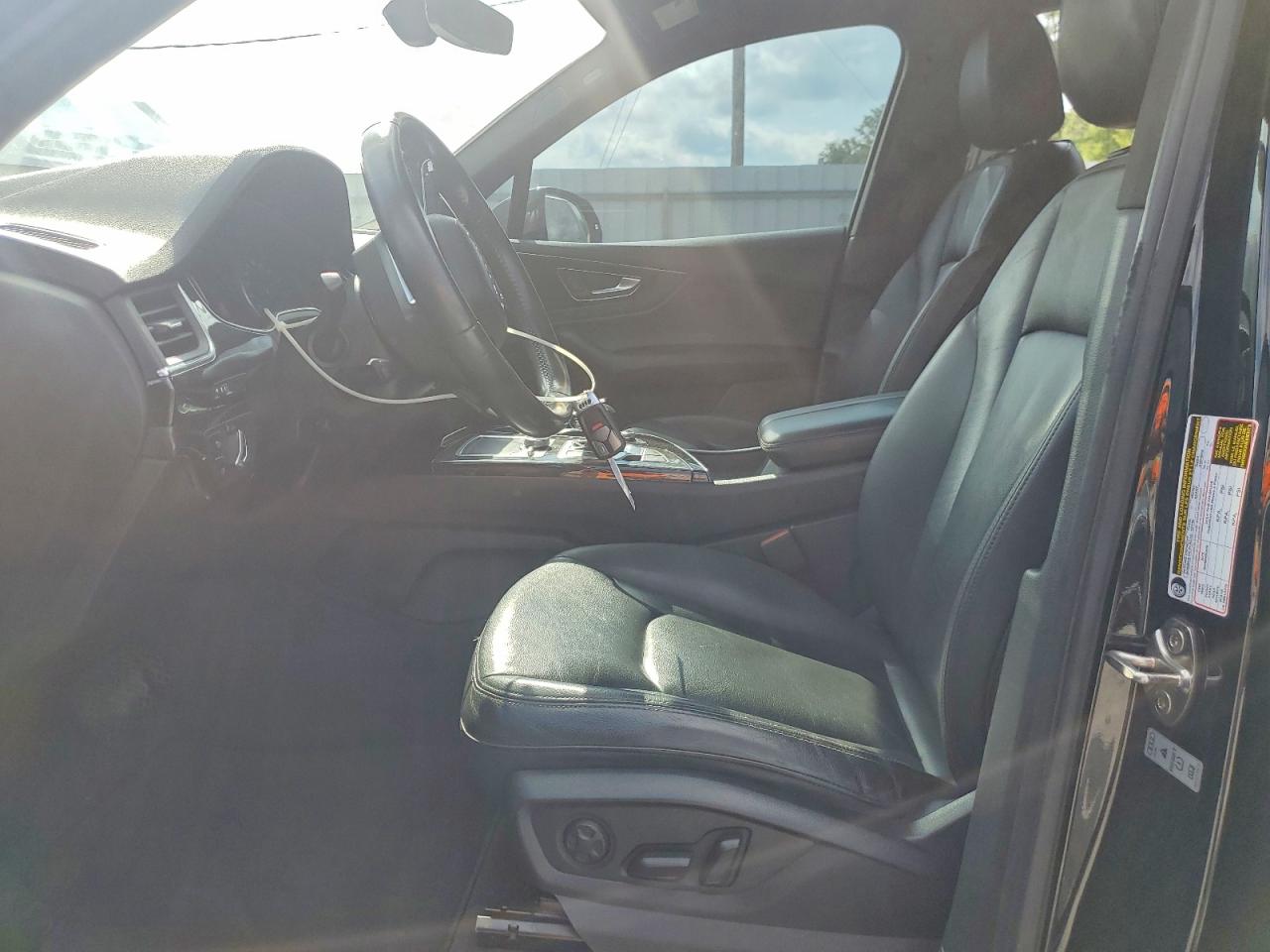 2018 AUDI Q7 quattro Premium Plus