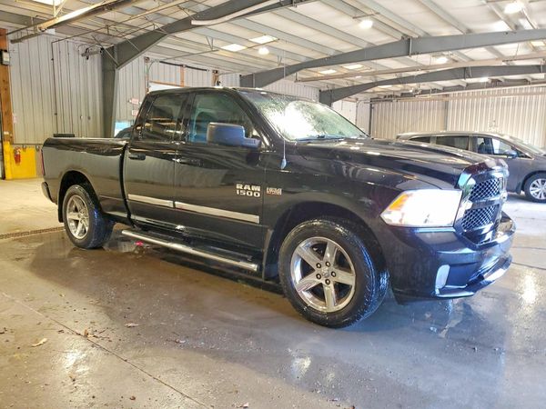 2013 RAM 1500 ST