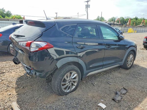 2017 HYUNDAI TUCSON