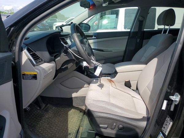 2017 HYUNDAI TUCSON