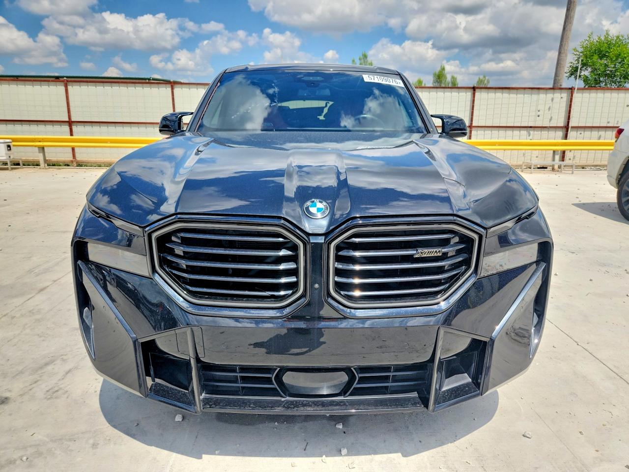 2023 BMW XM