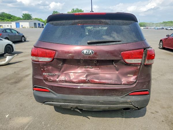 2016 KIA SORENTO L / LX