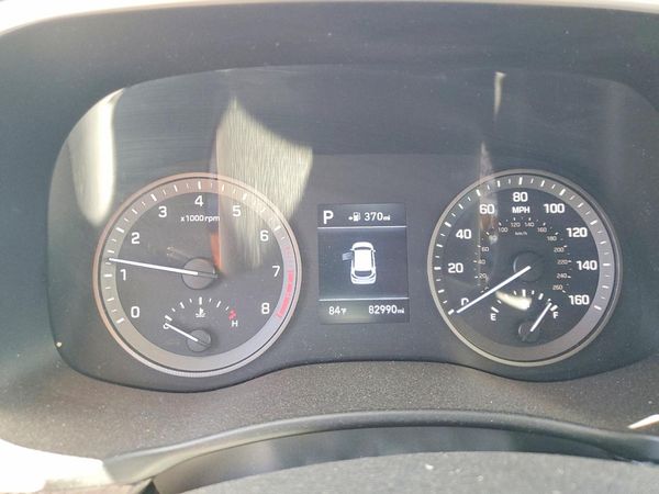 2021 HYUNDAI TUCSON SE