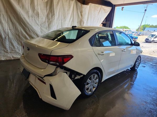 2021 KIA RIO