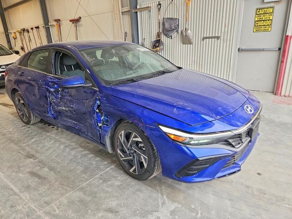 2024 HYUNDAI ELANTRA SEL w/ Convenience Pkg