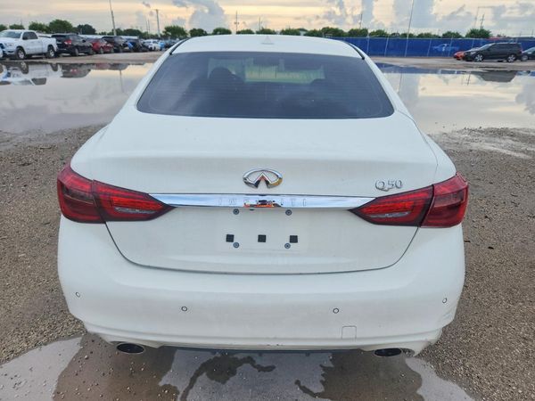 2023 INFINITI Q50 Luxe