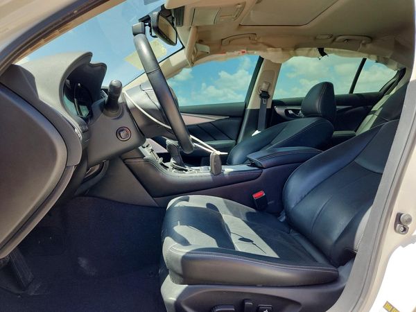 2023 INFINITI Q50 Luxe