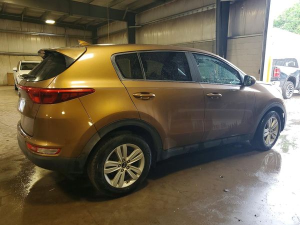 2017 KIA SPORTAGE LX