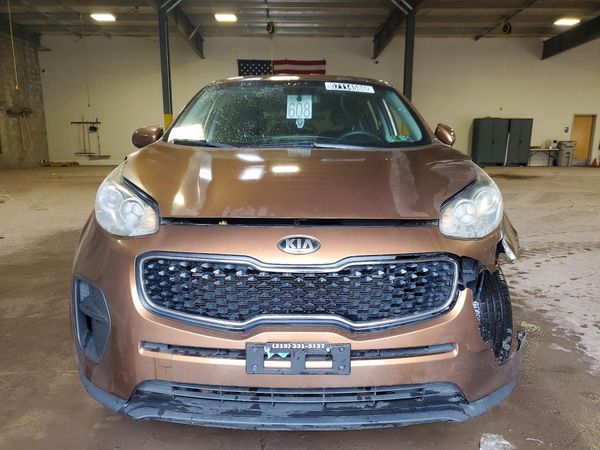 2017 KIA SPORTAGE LX