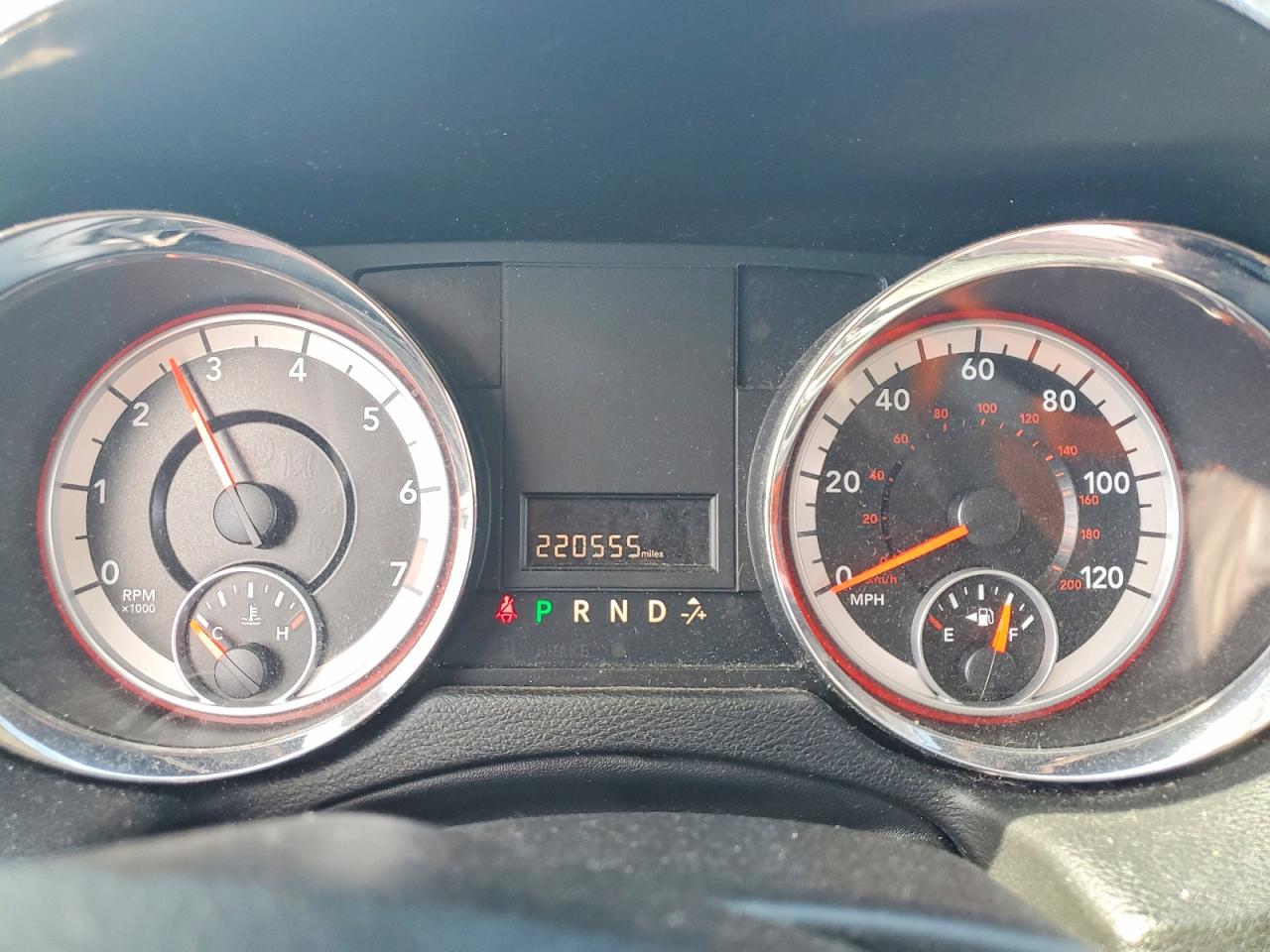 2015 DODGE GRAND CARAVAN SE