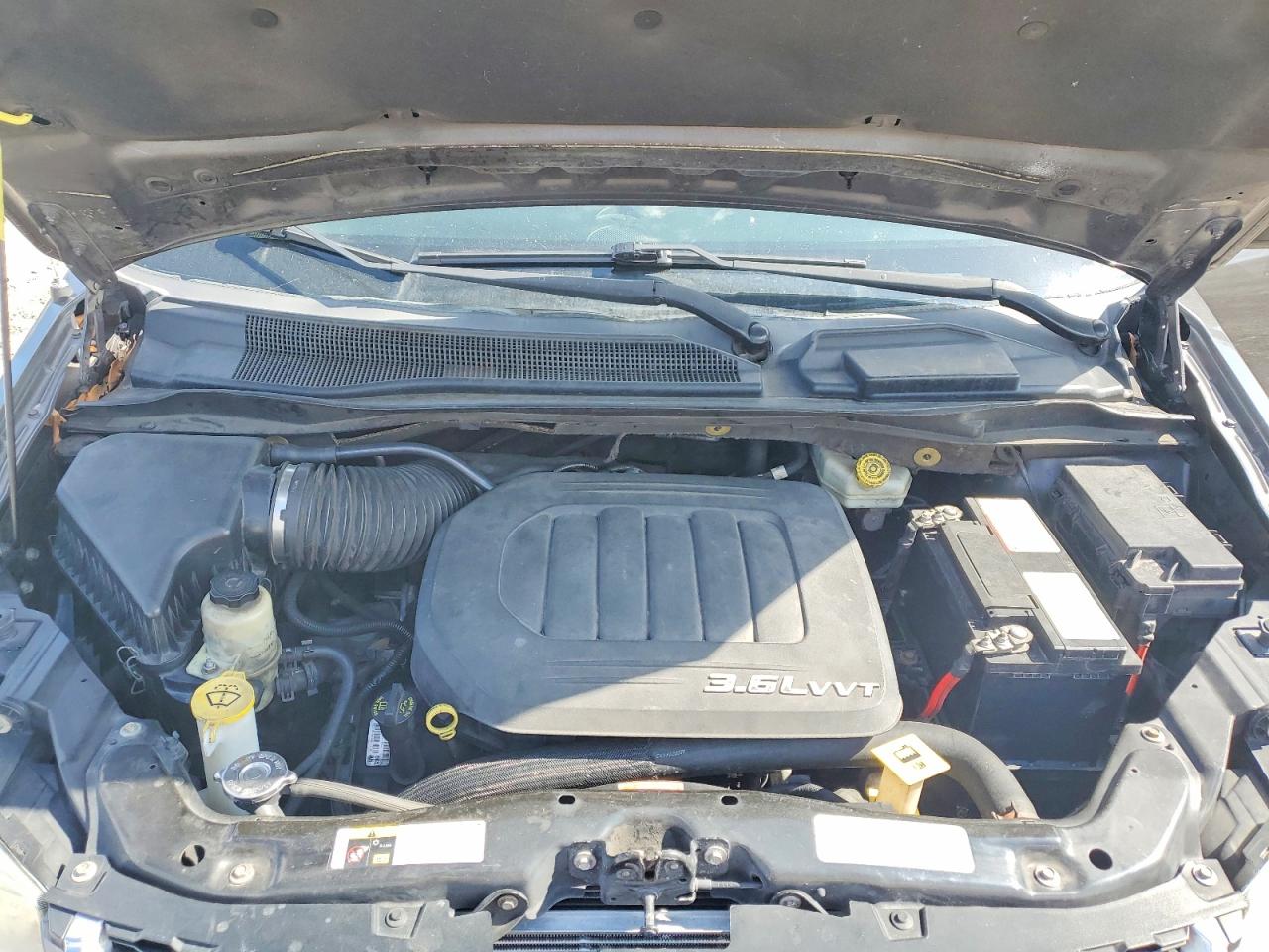 2015 DODGE GRAND CARAVAN SE