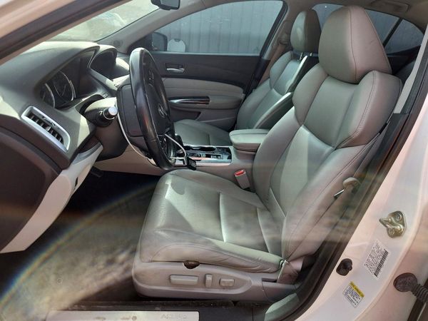 2016 ACURA TLX Base