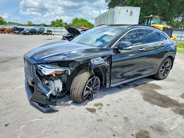 2022 INFINITI QX55