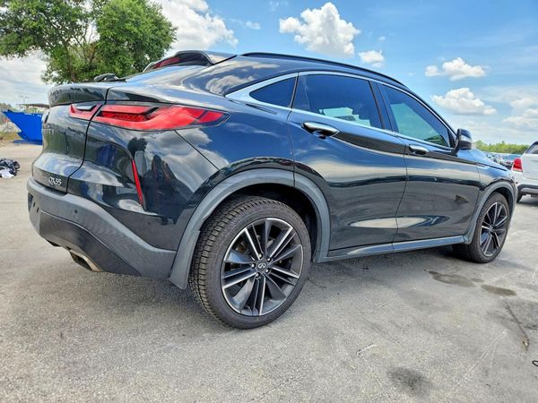 2022 INFINITI QX55 Luxe