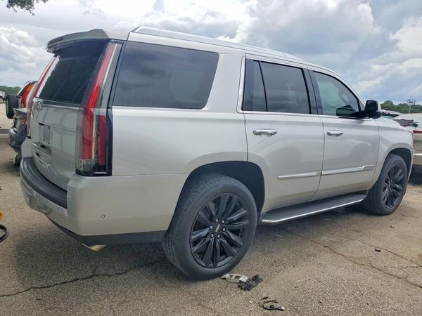2018 CADILLAC ESCALADE Luxury