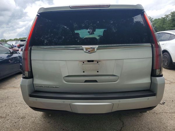 2018 CADILLAC ESCALADE Luxury