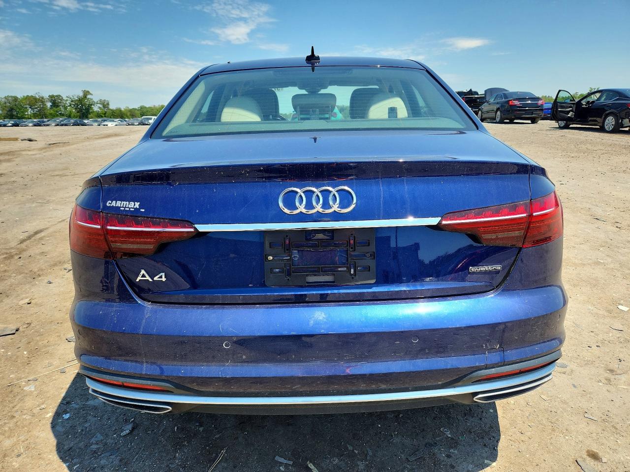 2022 AUDI A4 quattro Premium