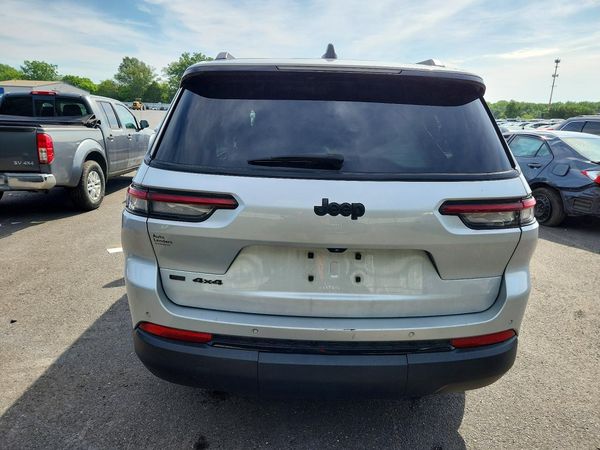 2021 JEEP GRAND CHEROKEE Laredo