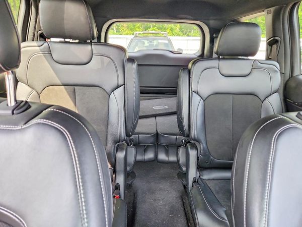 2021 JEEP GRAND CHEROKEE Laredo