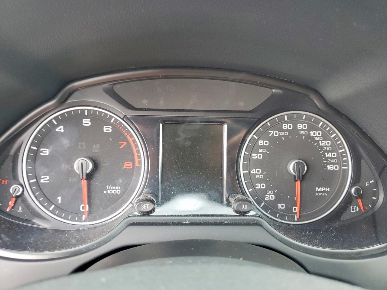 2013 AUDI Q5 Premium Plus