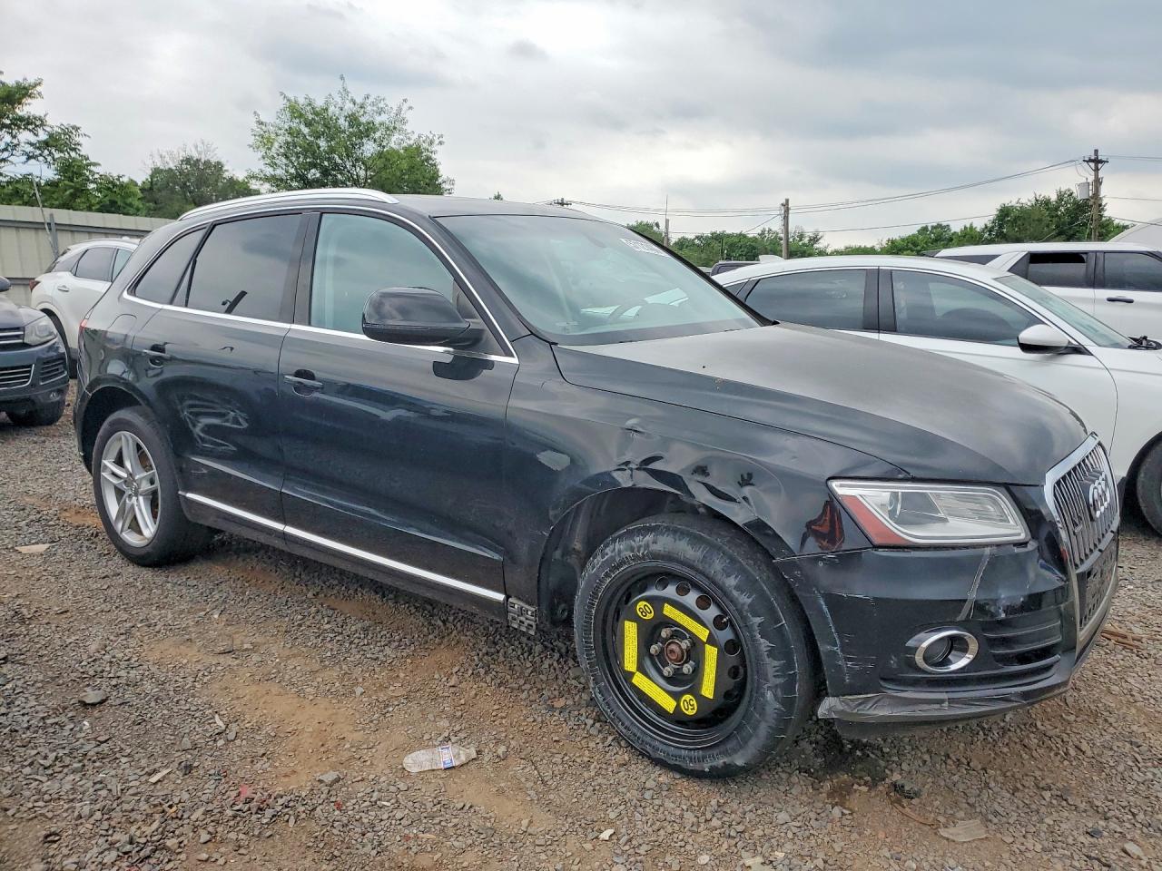 2013 AUDI Q5 Premium Plus
