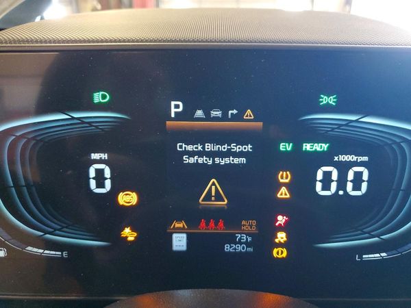 2025 KIA NIRO