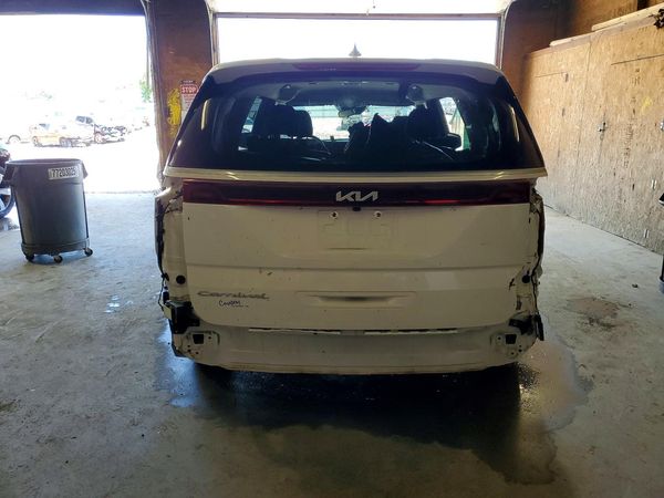 2022 KIA CARNIVAL LX, LX Seat Package