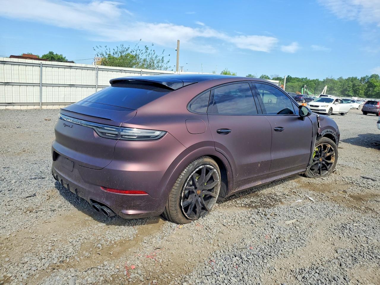2022 PORSCHE CAYENNE S Coupe