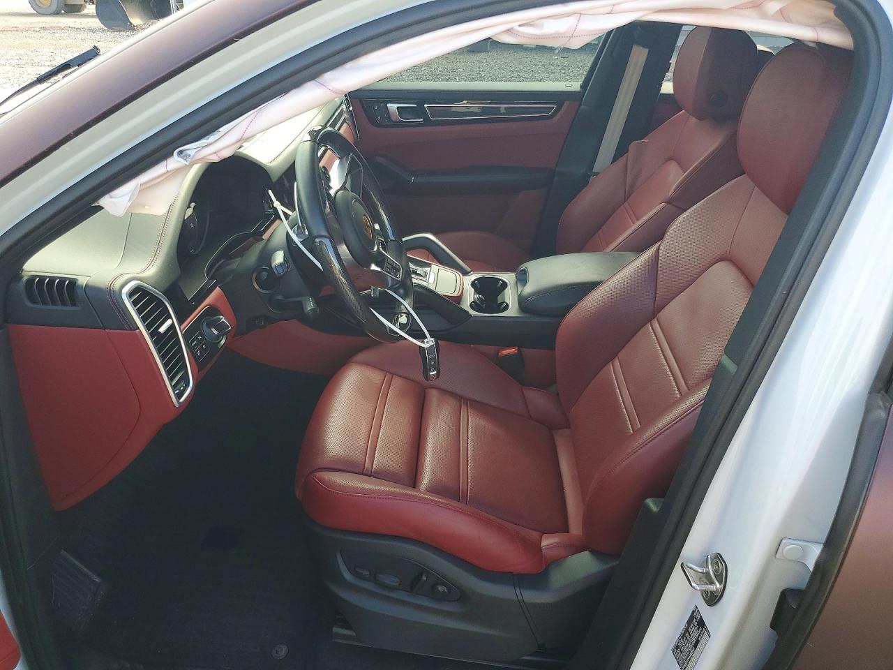2022 PORSCHE CAYENNE S Coupe