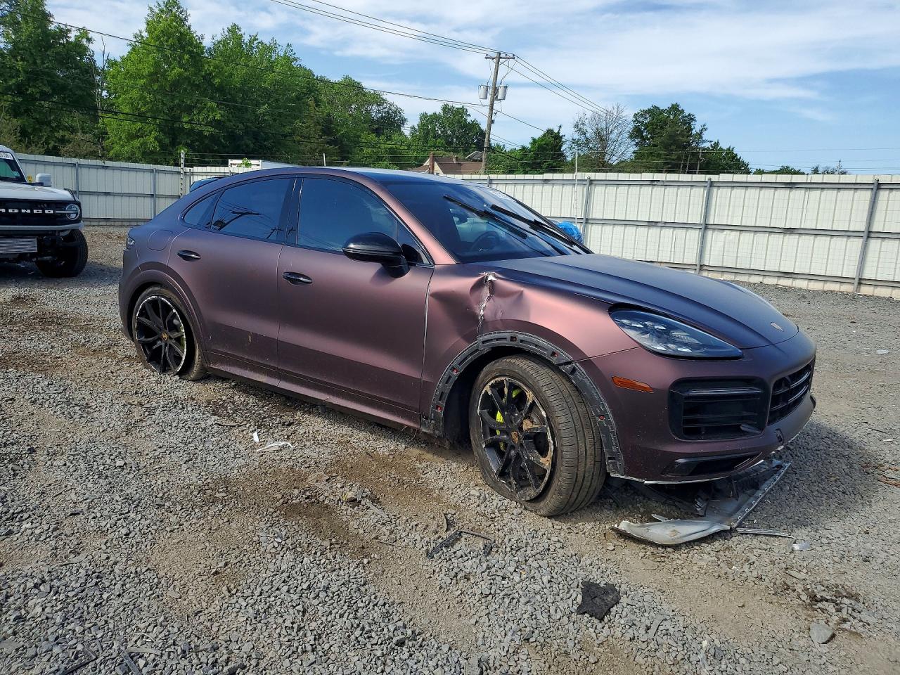 2022 PORSCHE CAYENNE S Coupe